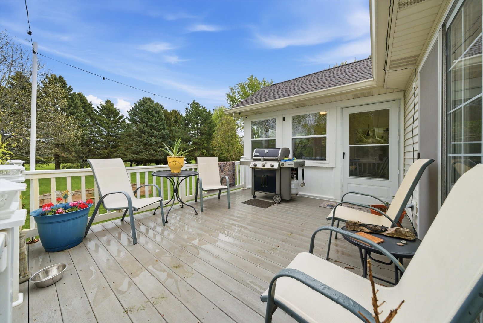 706 Silver Glen Road, McHenry, IL 60050