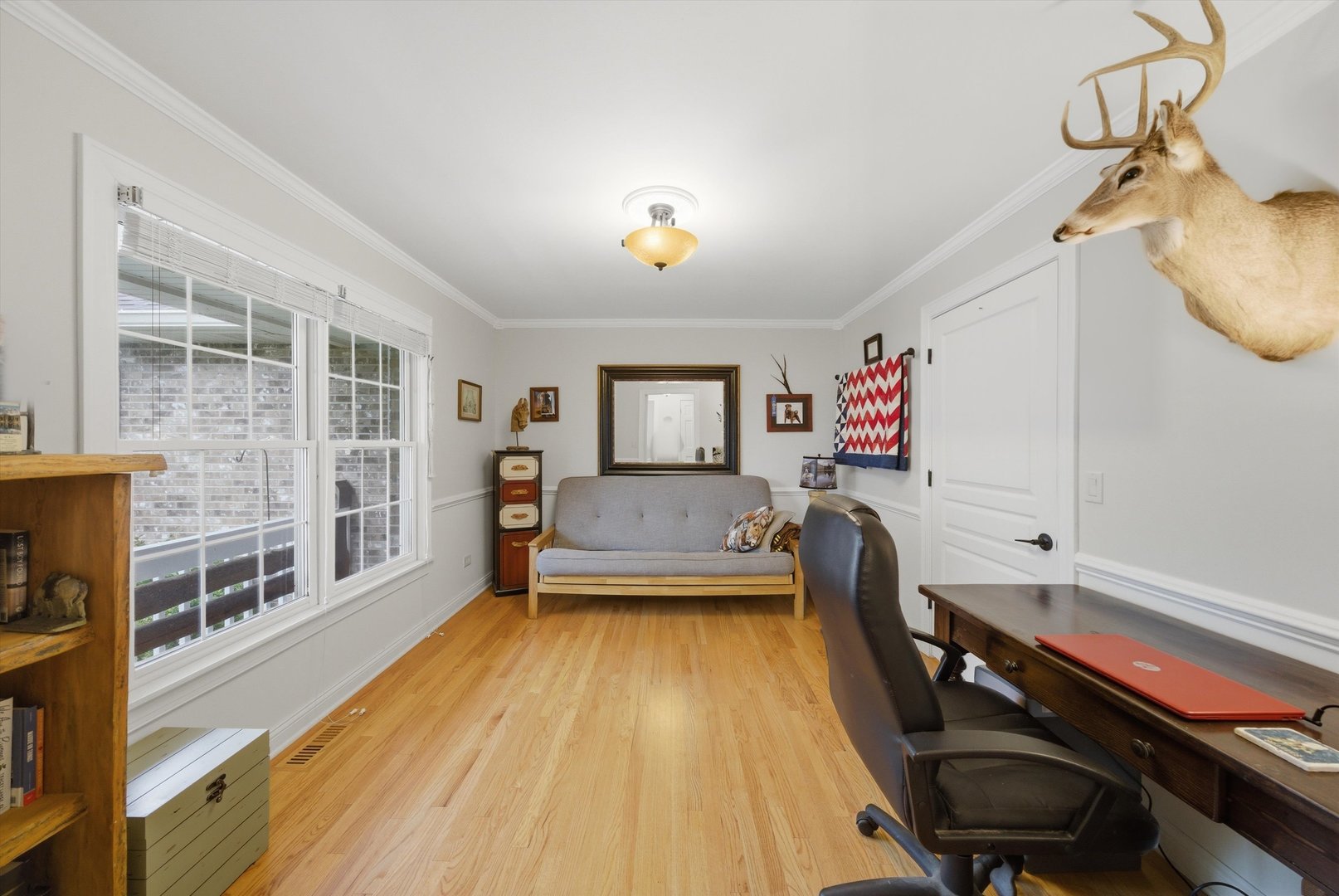 706 Silver Glen Road, McHenry, IL 60050