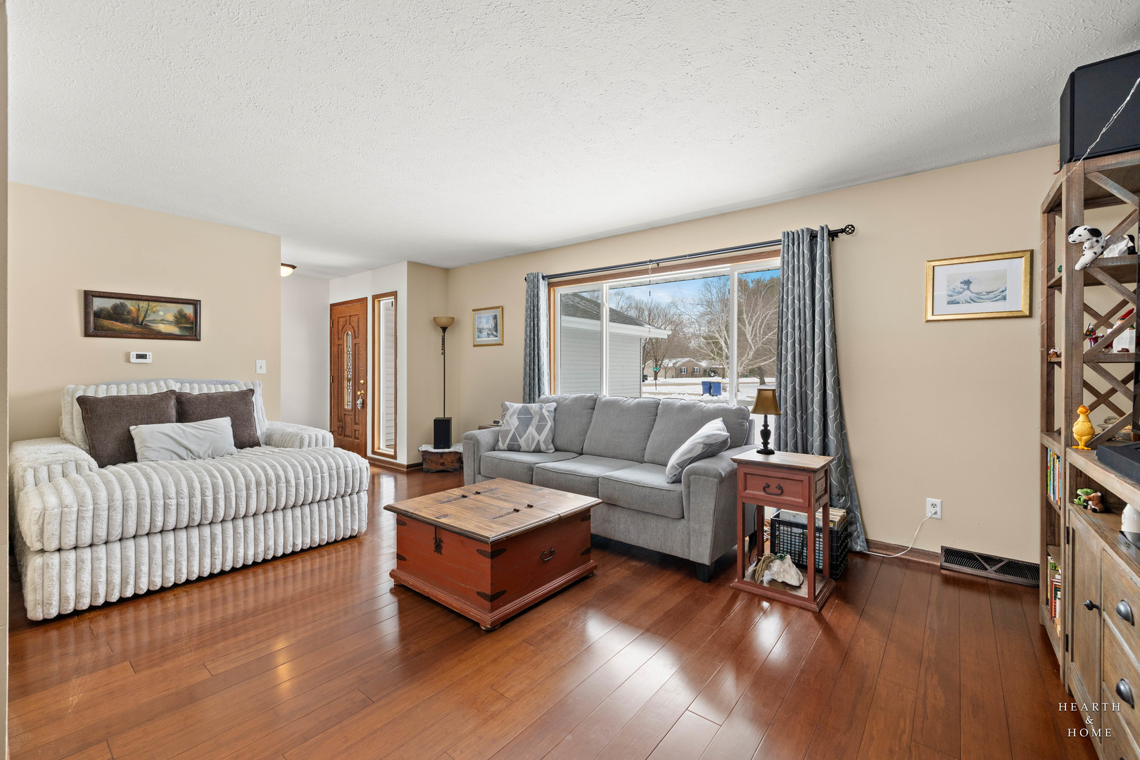 12715 Waltham Close, Roscoe, IL 61073