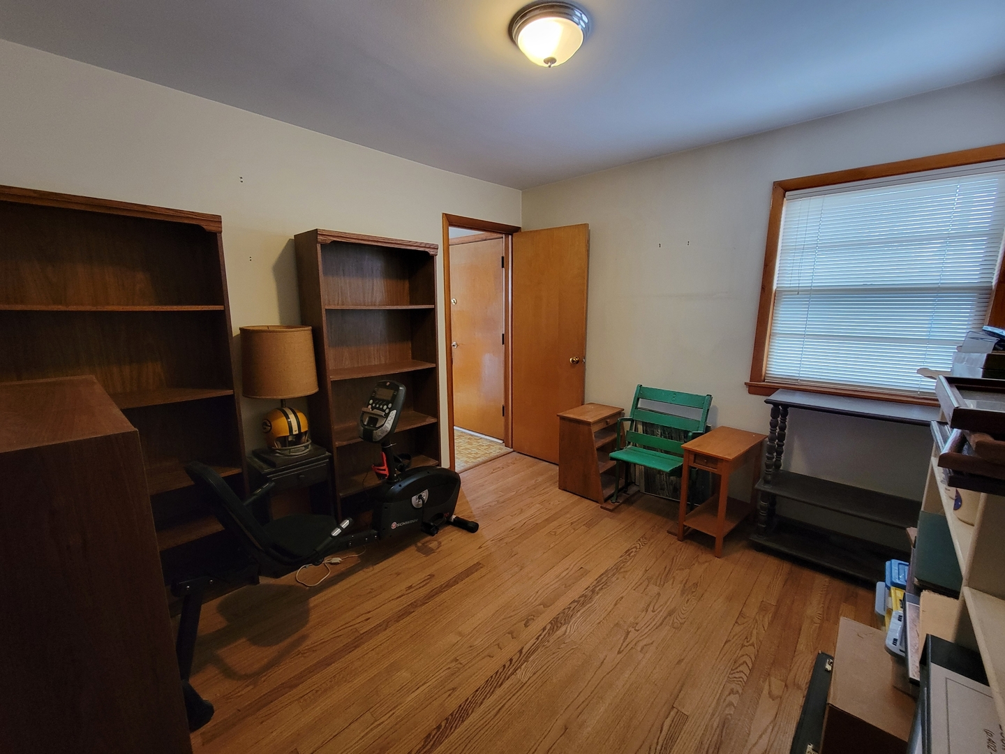 5316 N Rutherford Avenue, Chicago, IL 60656