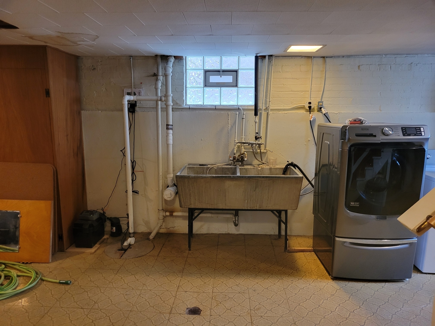 5316 N Rutherford Avenue, Chicago, IL 60656