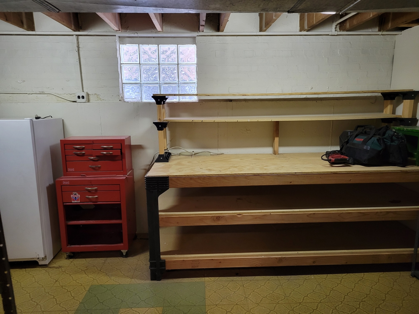 5316 N Rutherford Avenue, Chicago, IL 60656