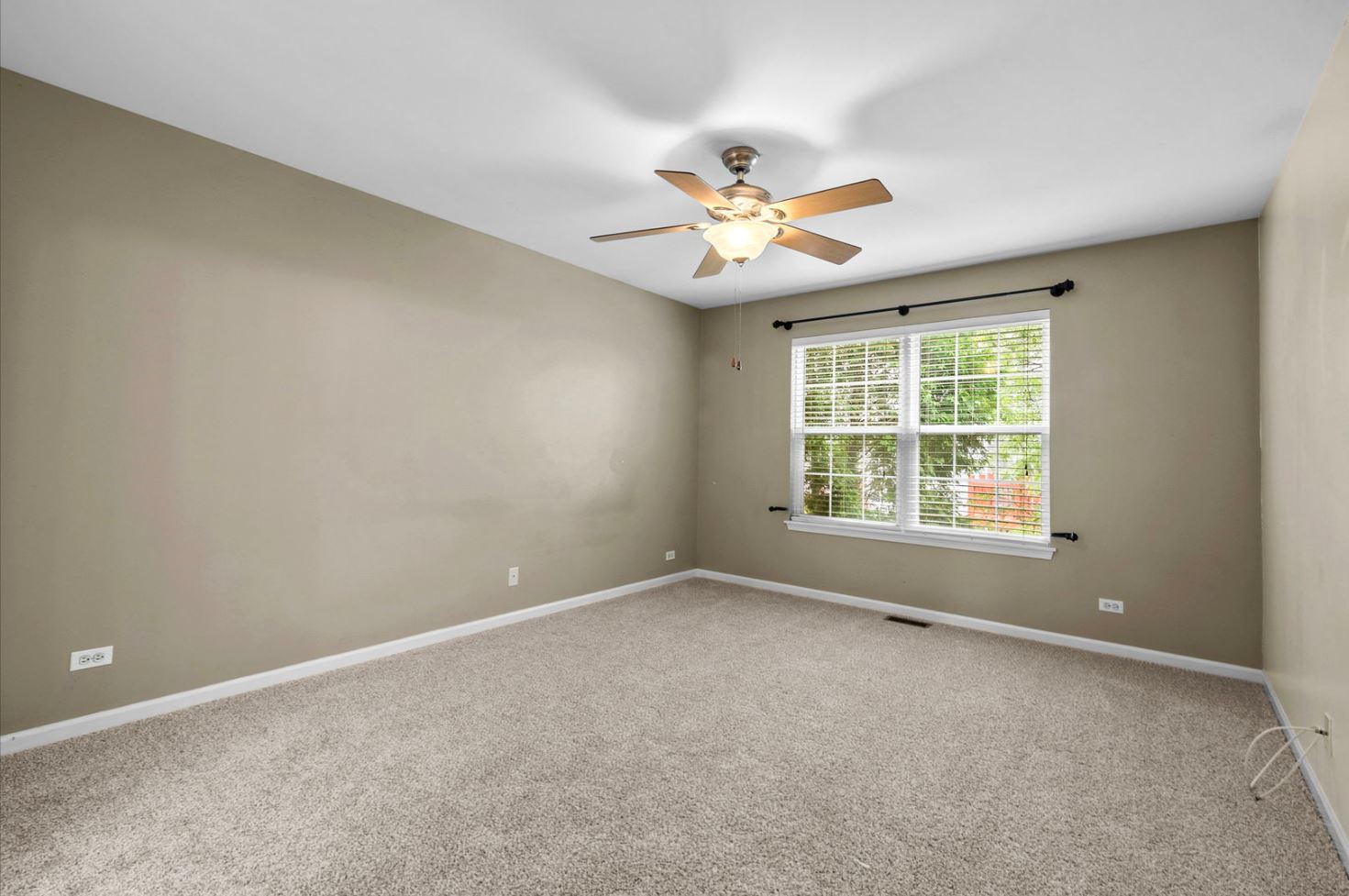 2282 Foxmoor Lane #0, Aurora, IL 60502