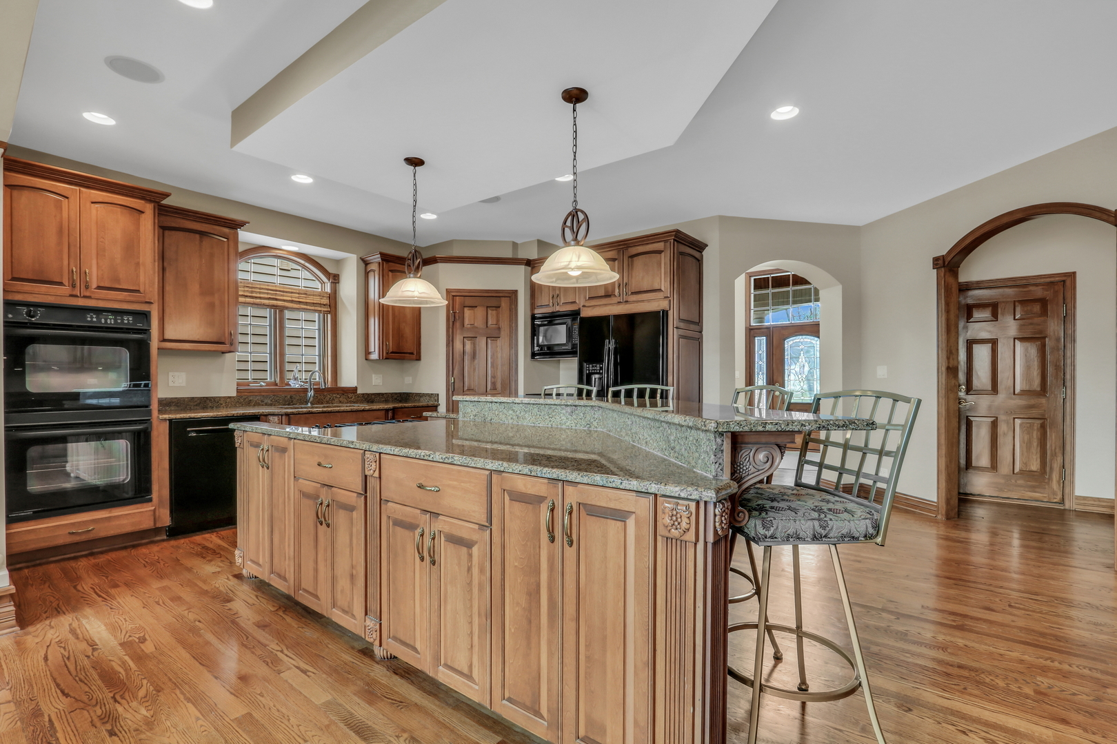 38856 N Cedar Crest Drive, Lake Villa, IL 60046