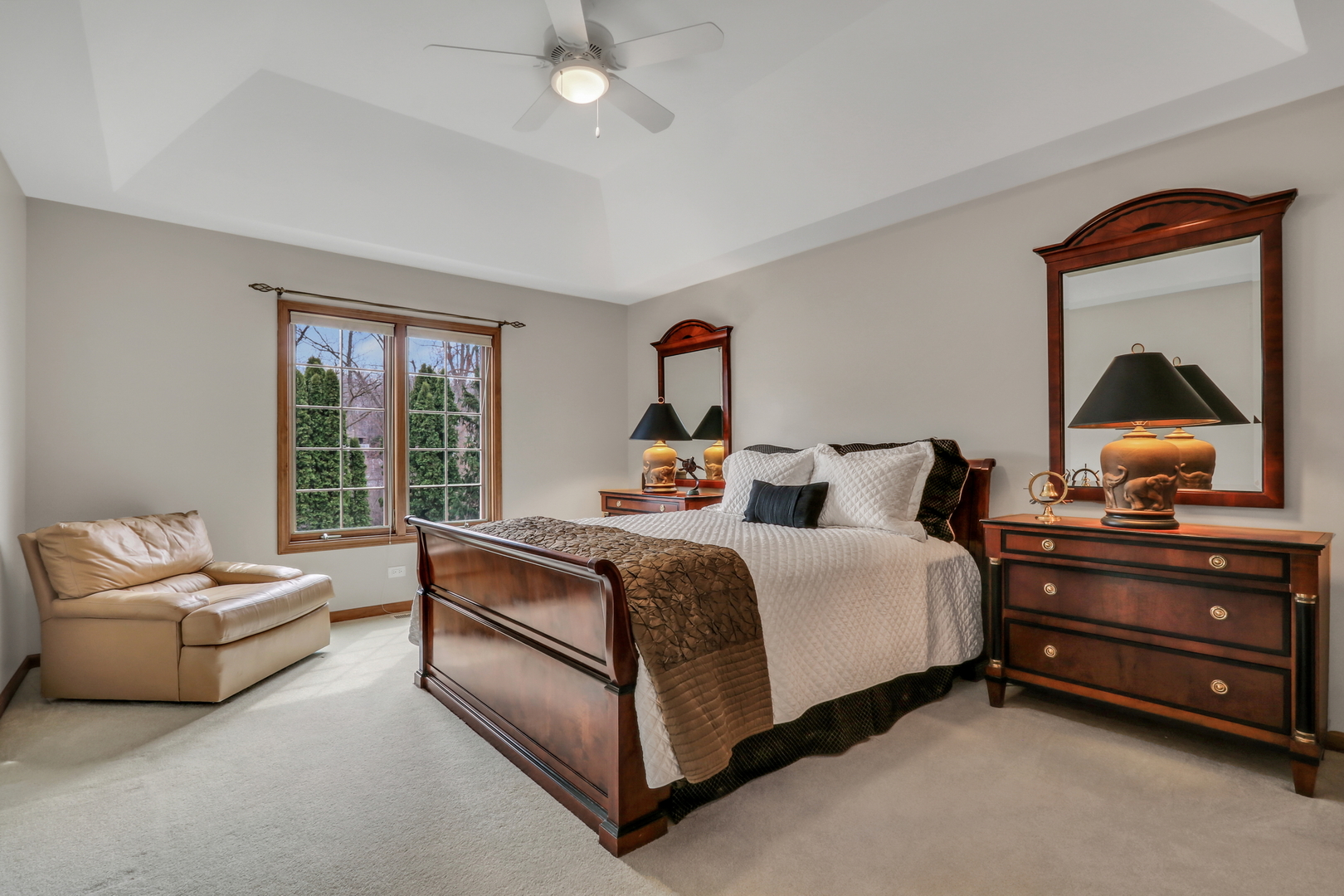 38856 N Cedar Crest Drive, Lake Villa, IL 60046