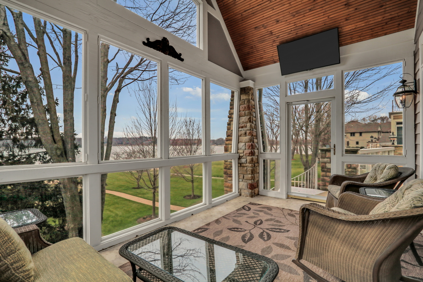 38856 N Cedar Crest Drive, Lake Villa, IL 60046