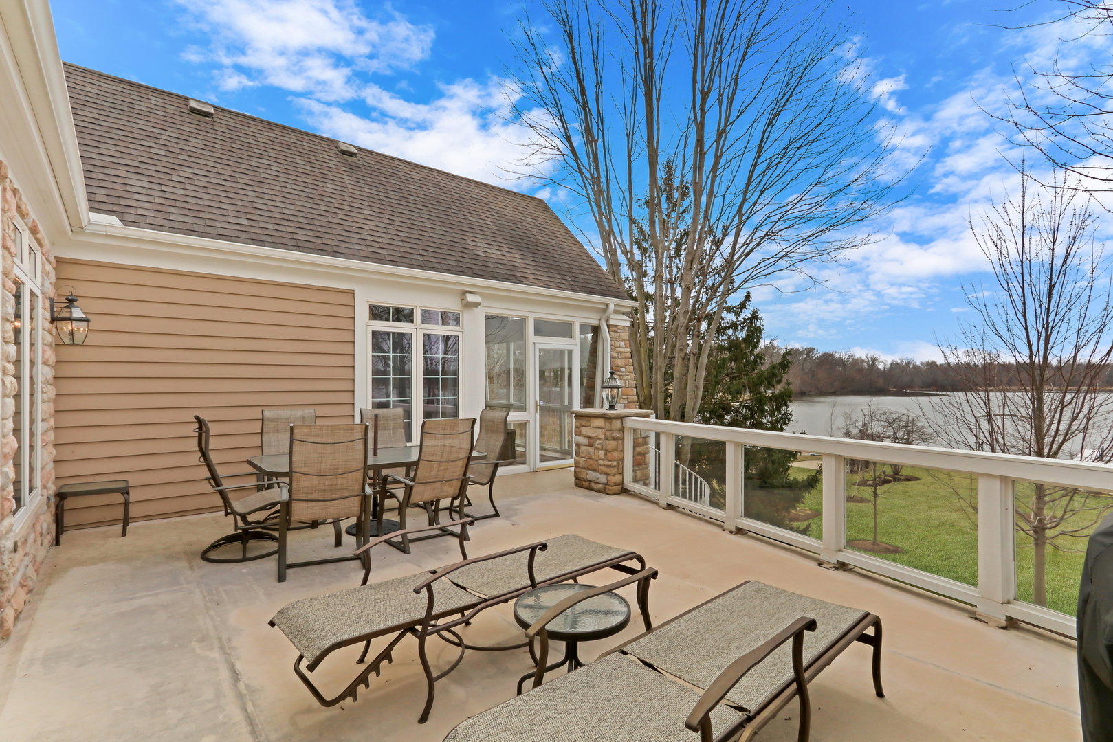 38856 N Cedar Crest Drive, Lake Villa, IL 60046