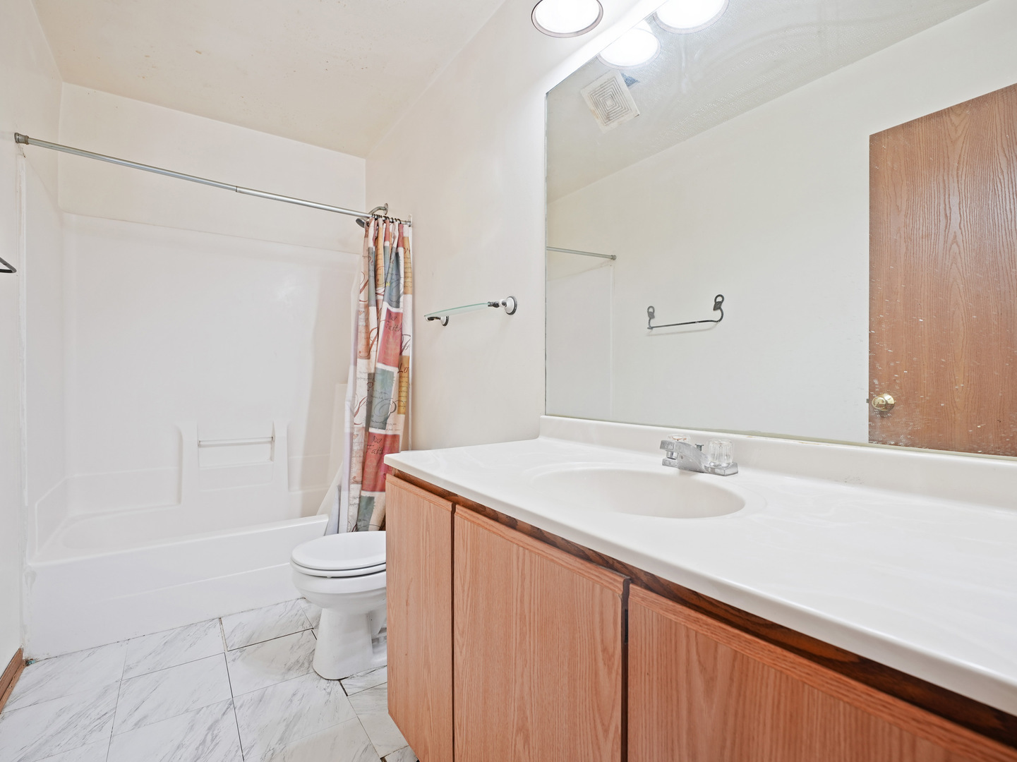 5830 W Lake Street, Chicago, IL 60644