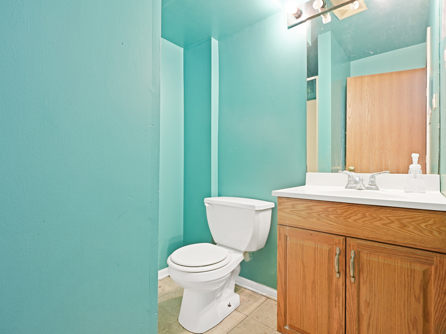 5830 W Lake Street, Chicago, IL 60644