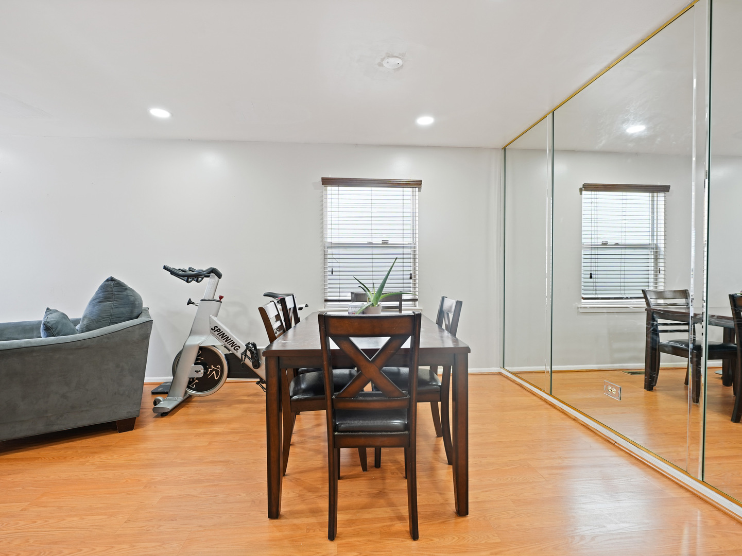 5830 W Lake Street, Chicago, IL 60644