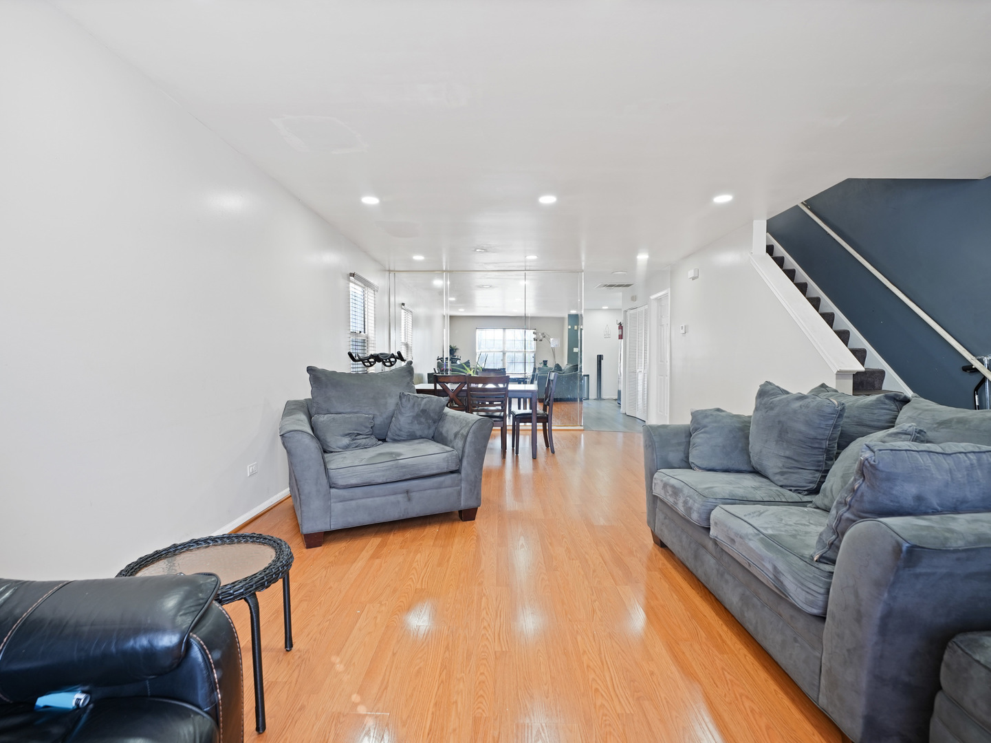 5830 W Lake Street, Chicago, IL 60644