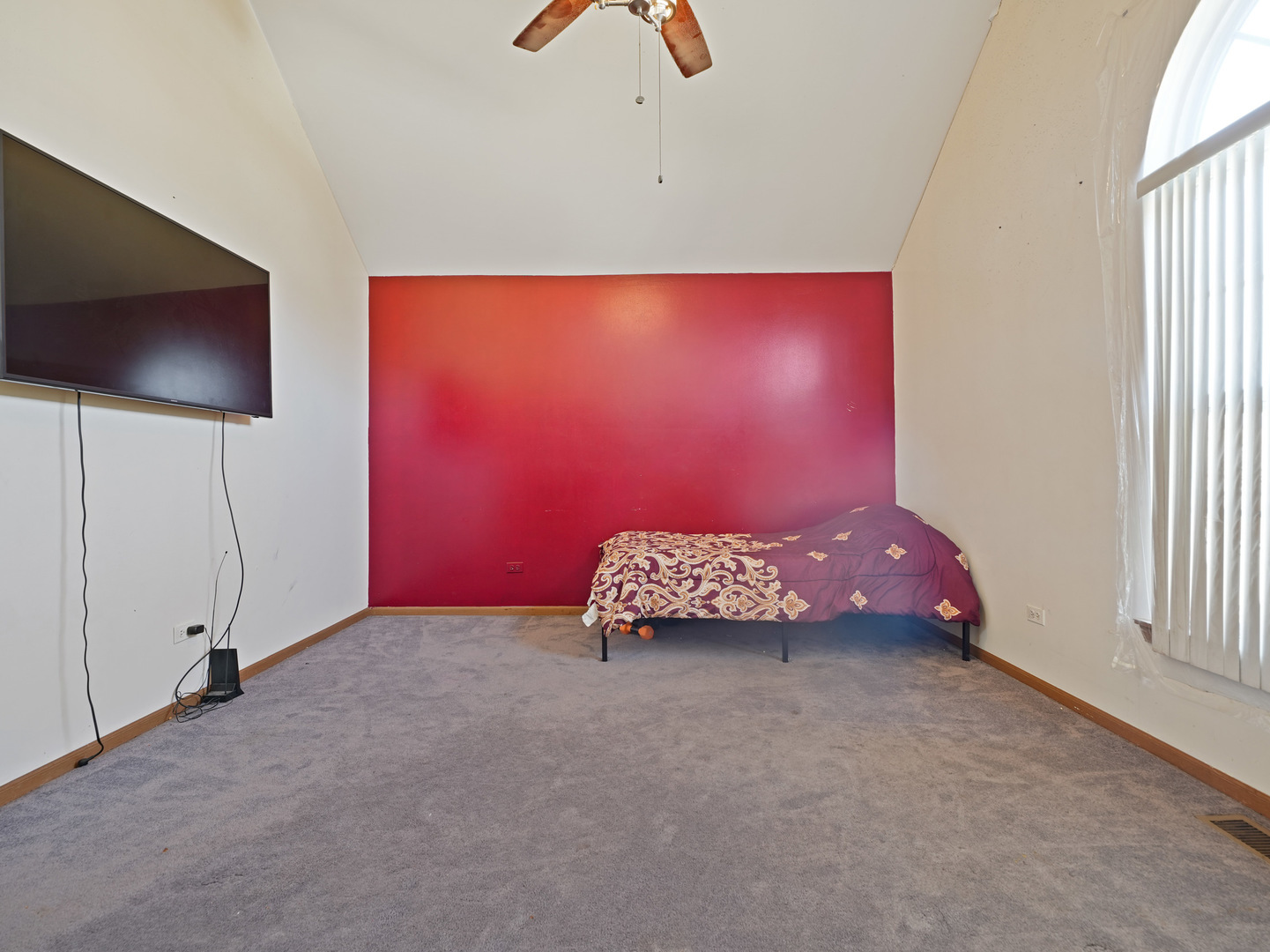 5830 W Lake Street, Chicago, IL 60644