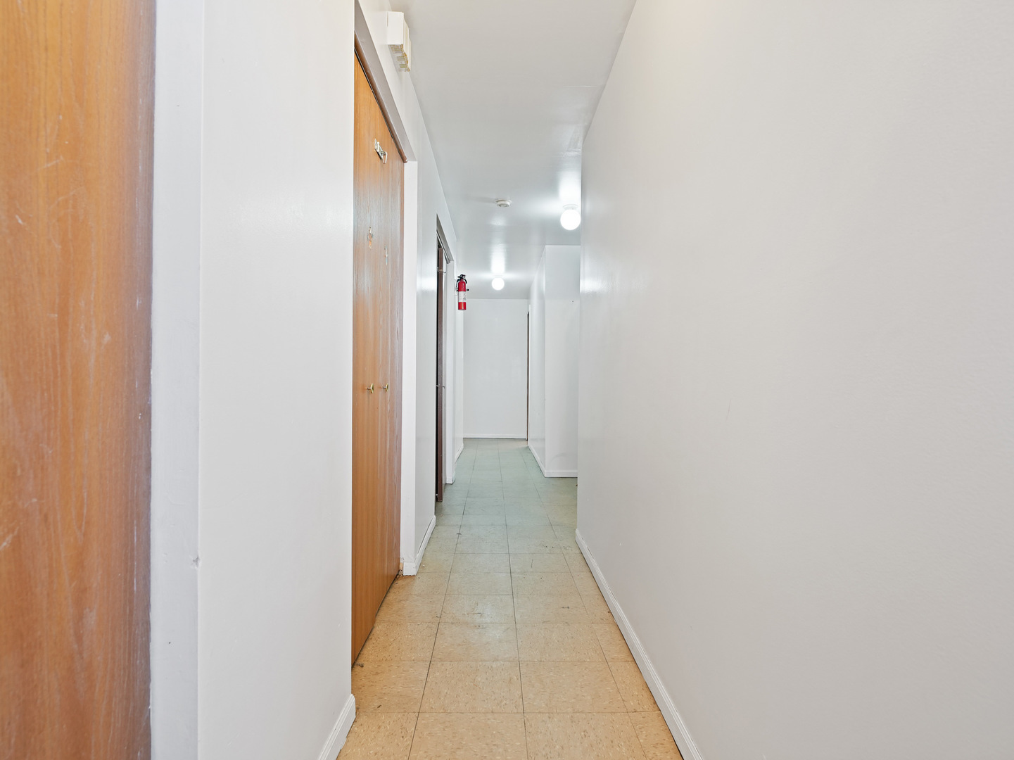 5830 W Lake Street, Chicago, IL 60644