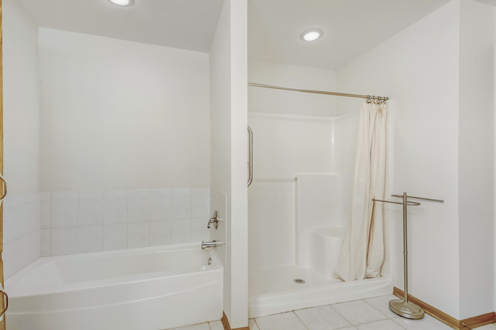 17805 Marley Creek Boulevard, Orland Park, IL 60467