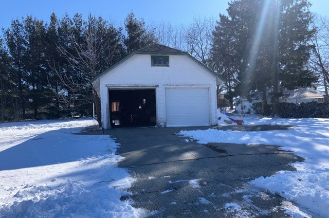 403 E Webb Street, Davis, IL 61019