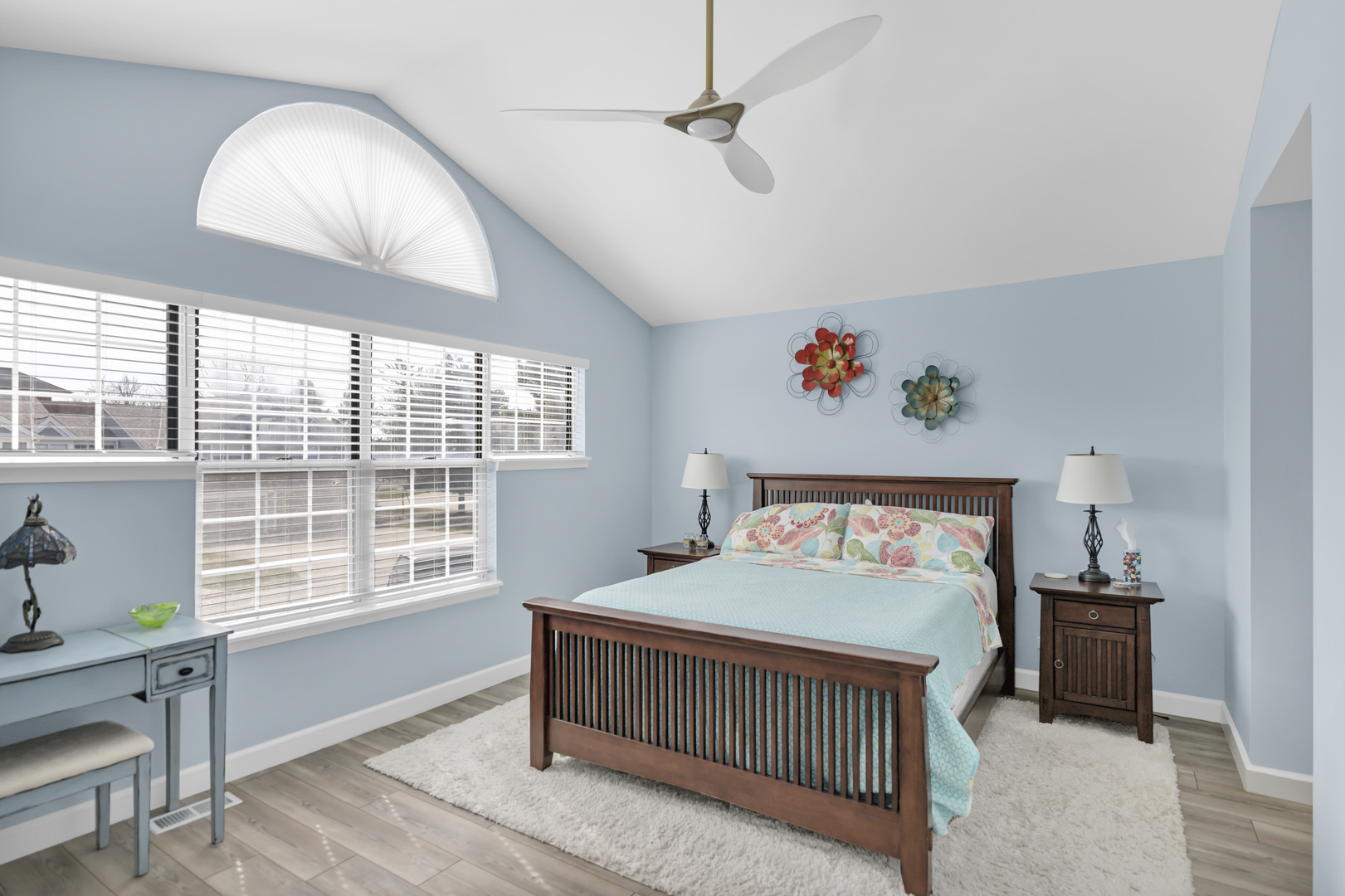 270 Woodstone Circle, Buffalo Grove, IL 60089