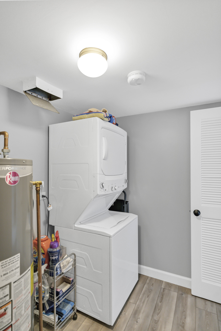 270 Woodstone Circle, Buffalo Grove, IL 60089