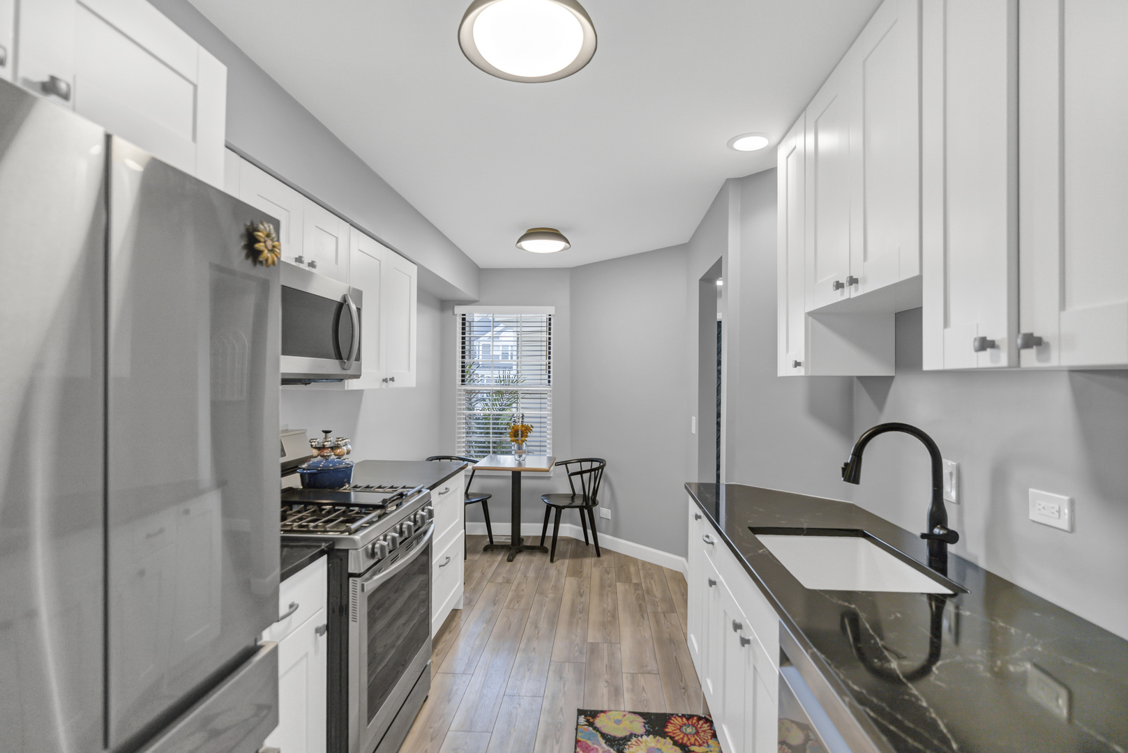 270 Woodstone Circle, Buffalo Grove, IL 60089