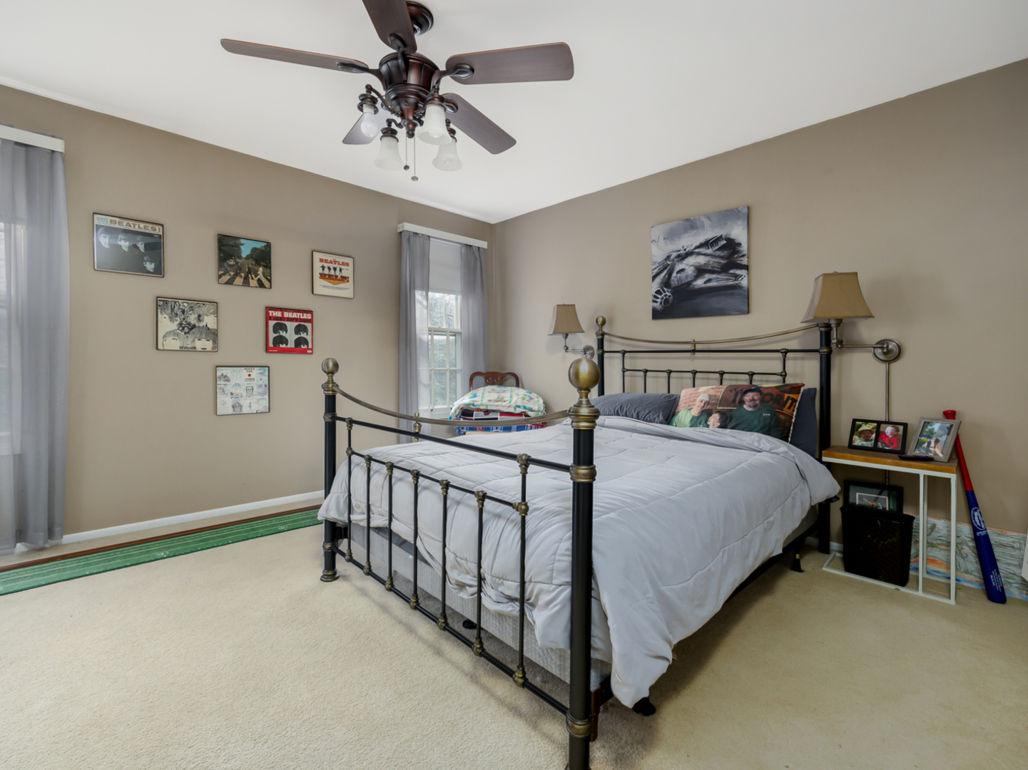 1000 Devonshire Avenue, Naperville, IL 60540