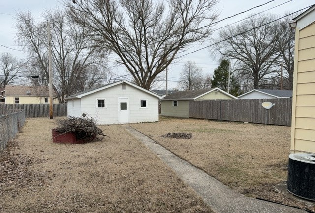 2117 Lynch Avenue, Granite City, IL 62040