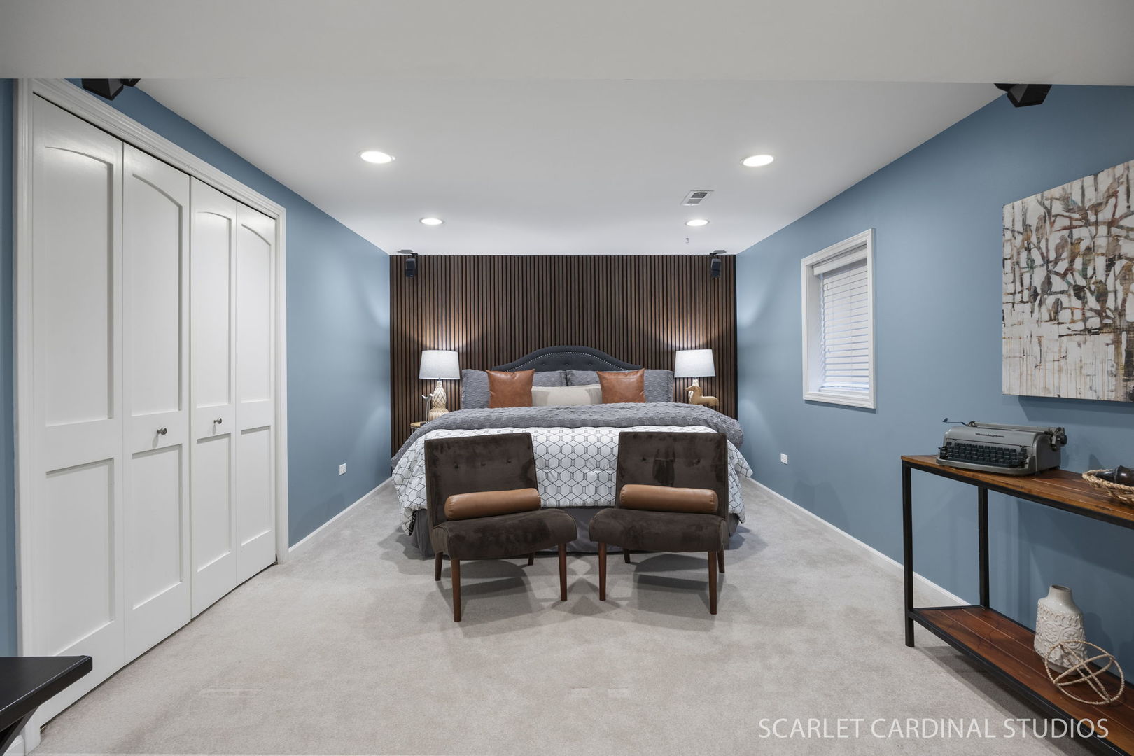 2412 Comstock Court, Naperville, IL 60564