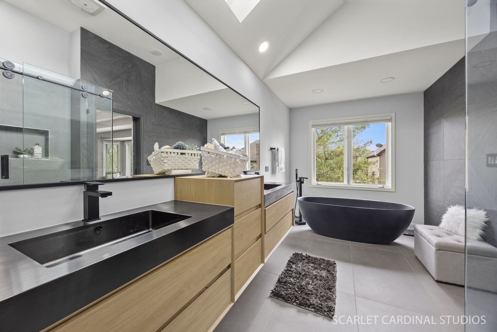 2412 Comstock Court, Naperville, IL 60564