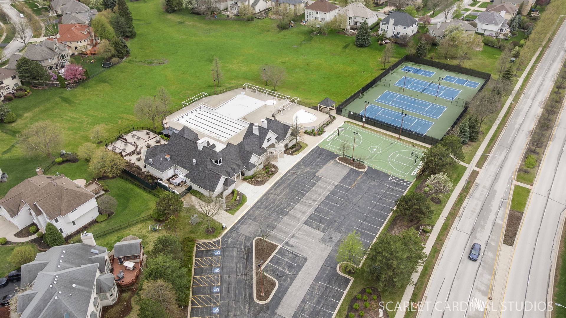 2412 Comstock Court, Naperville, IL 60564