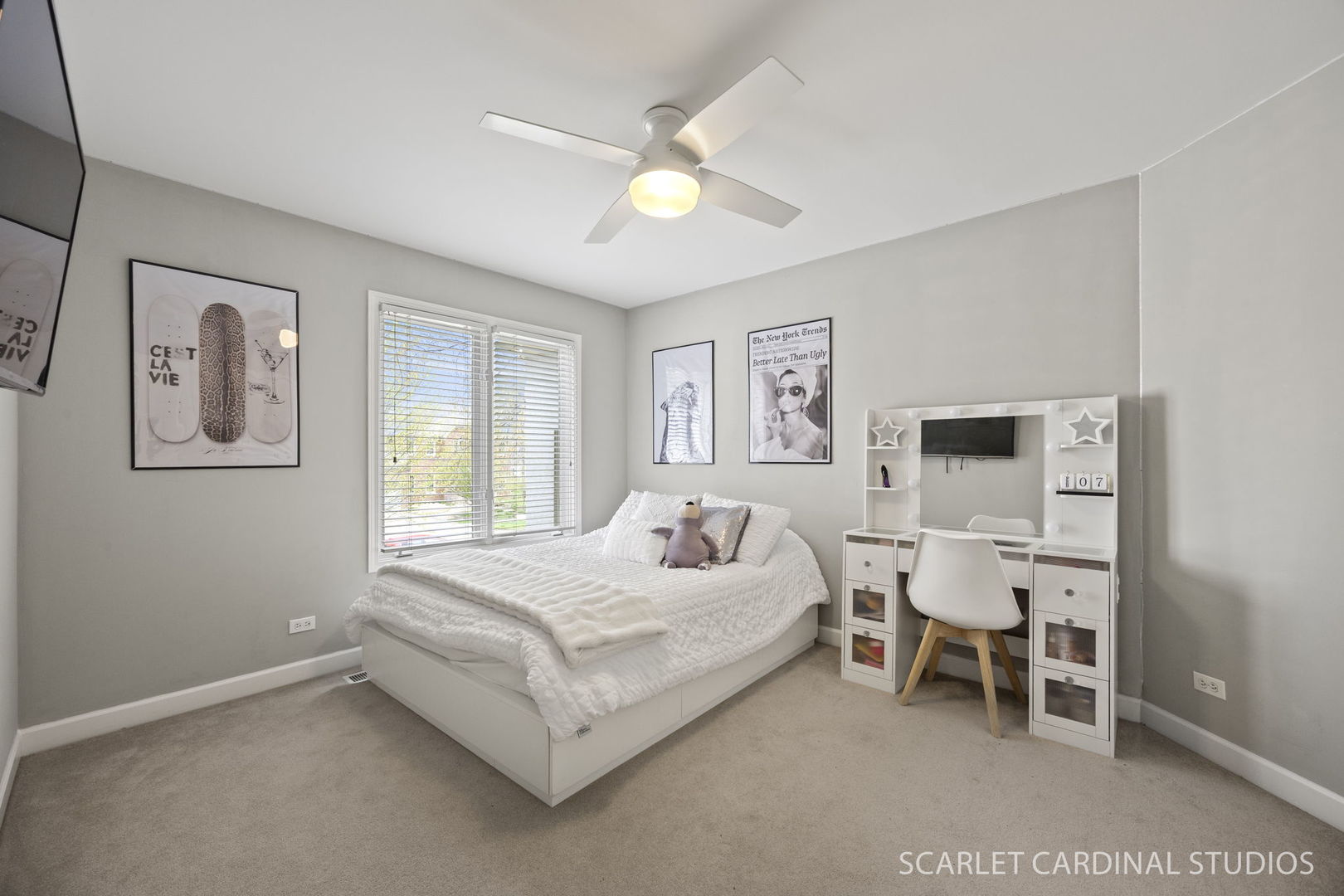 2412 Comstock Court, Naperville, IL 60564