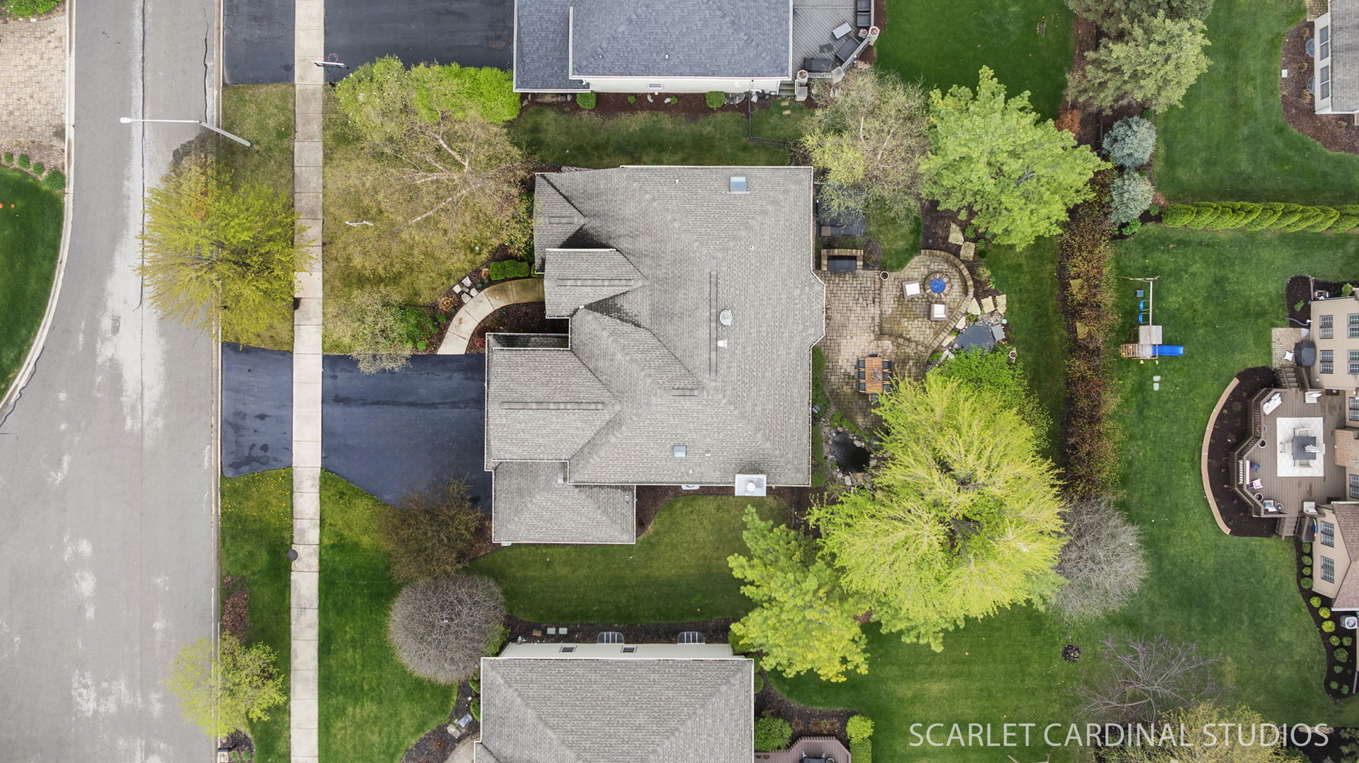 2412 Comstock Court, Naperville, IL 60564