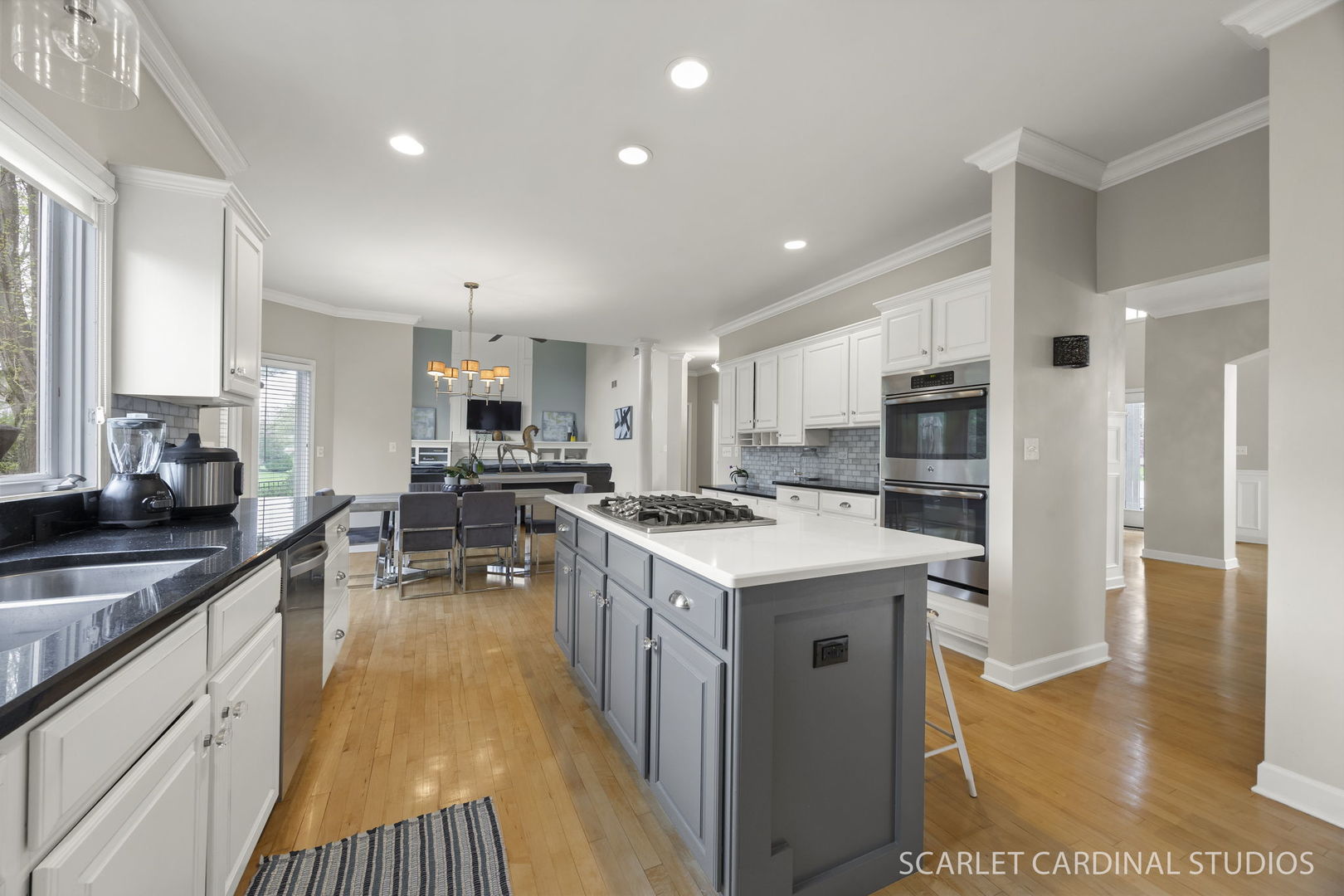 2412 Comstock Court, Naperville, IL 60564