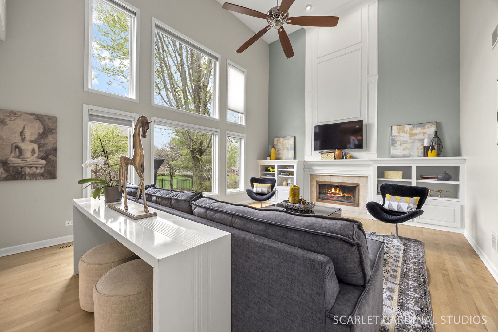 2412 Comstock Court, Naperville, IL 60564