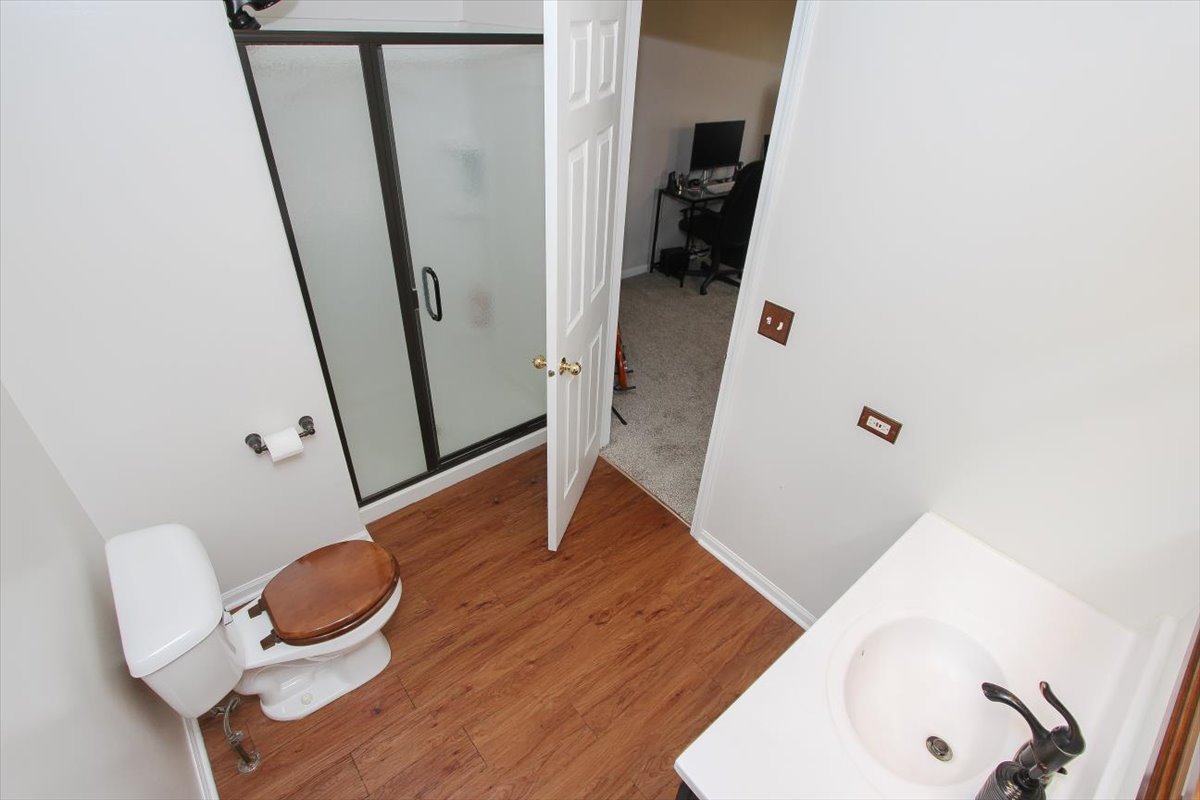 1020 WYNNFIELD Court #D, Elgin, IL 60120