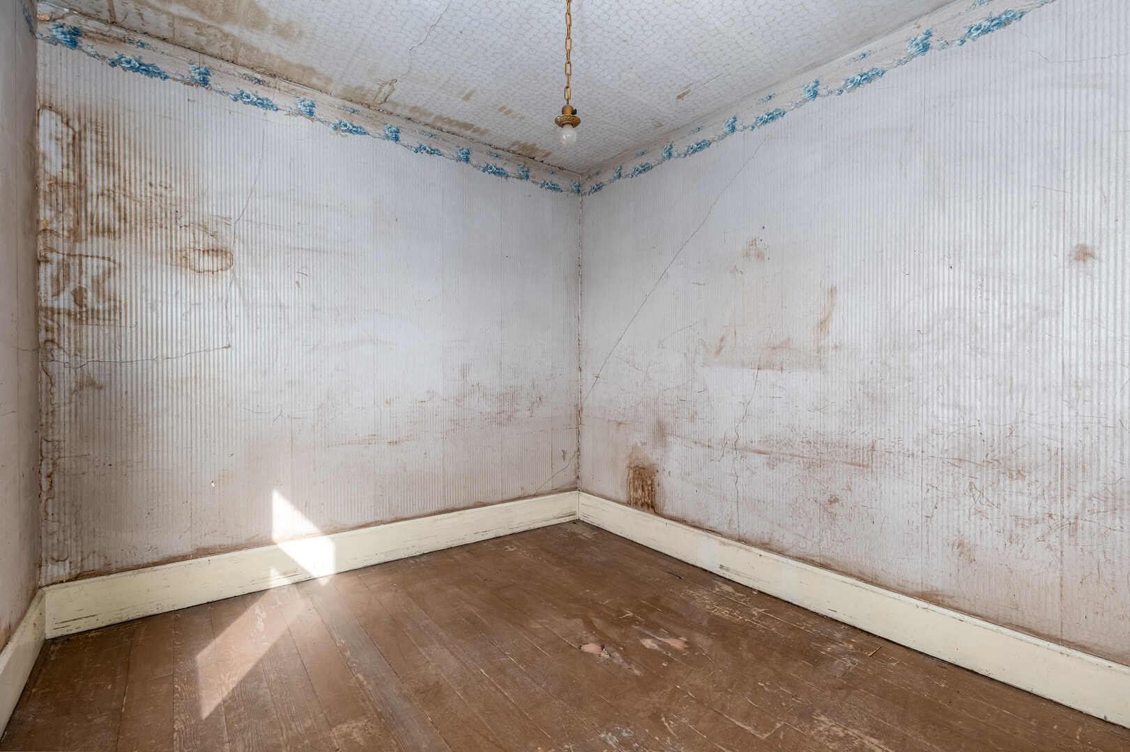 3865 E 1553rd Road, Earlville, IL 60518