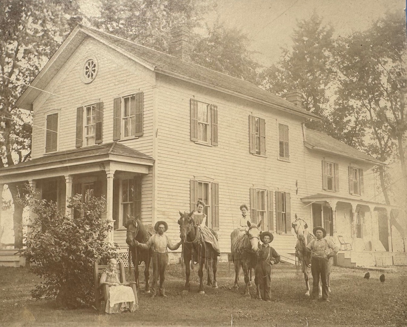 3865 E 1553rd Road, Earlville, IL 60518