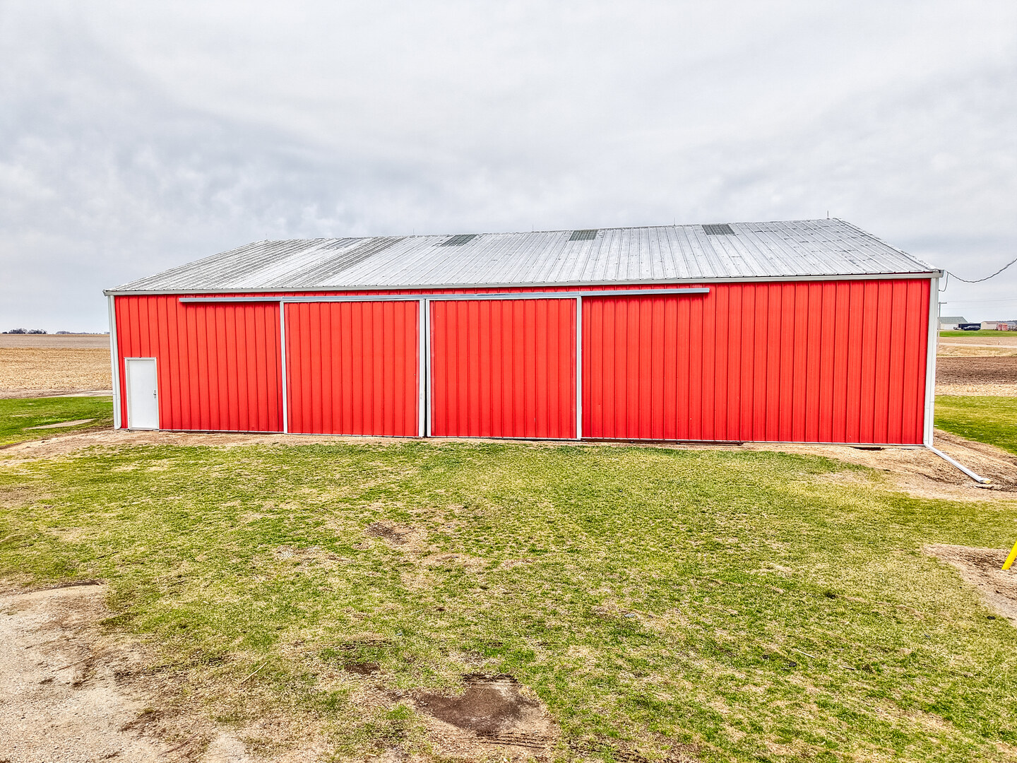 3865 E 1553rd Road, Earlville, IL 60518