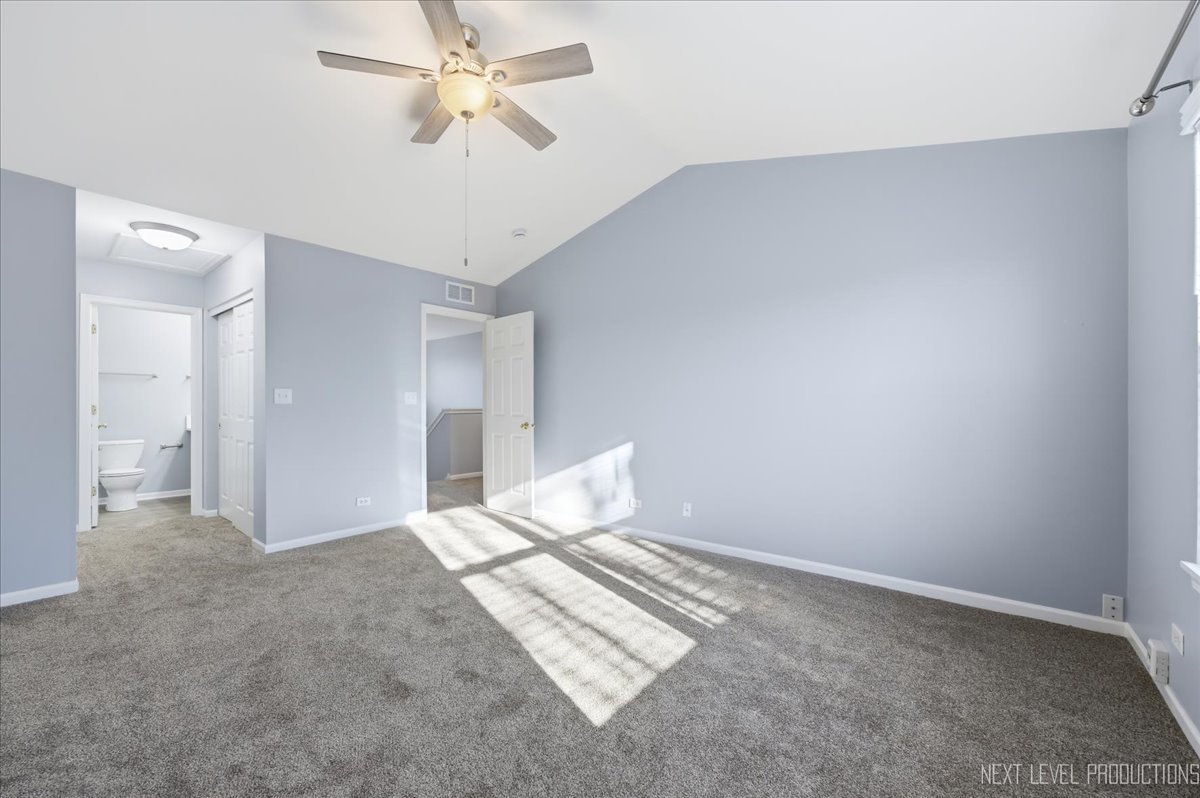 472 Majestic Lane, Oswego, IL 60543