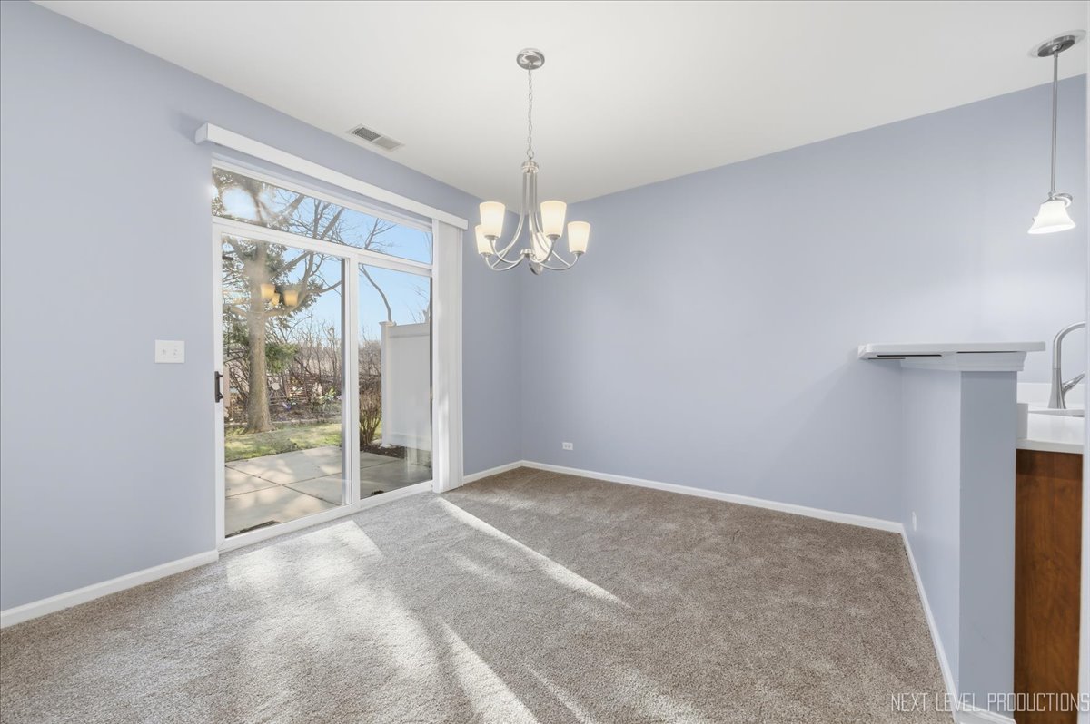 472 Majestic Lane, Oswego, IL 60543