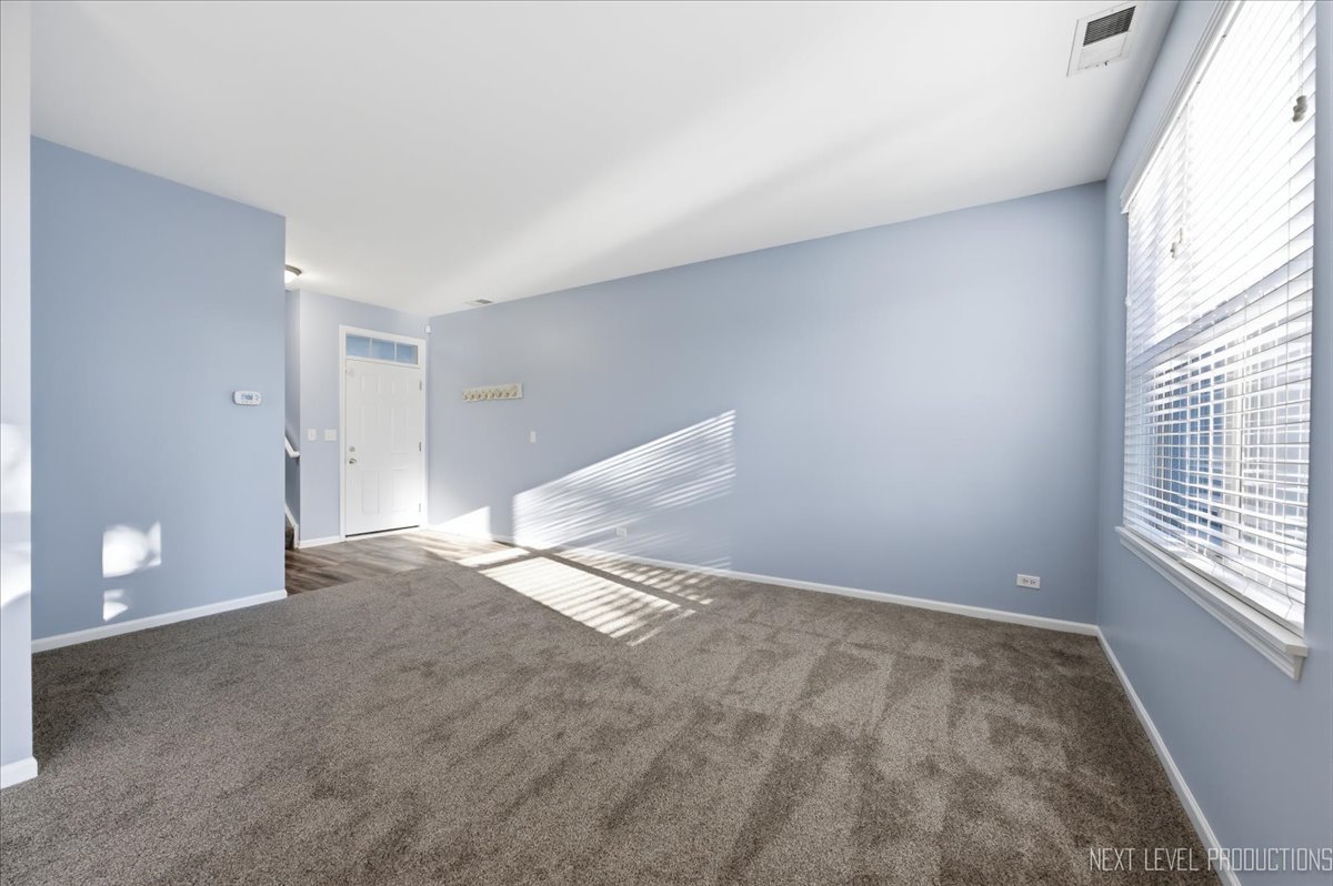 472 Majestic Lane, Oswego, IL 60543