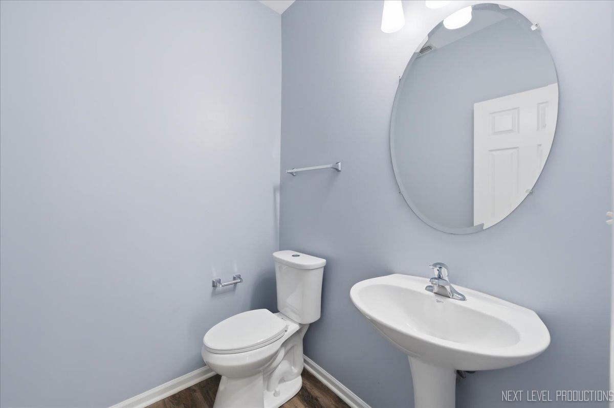 472 Majestic Lane, Oswego, IL 60543