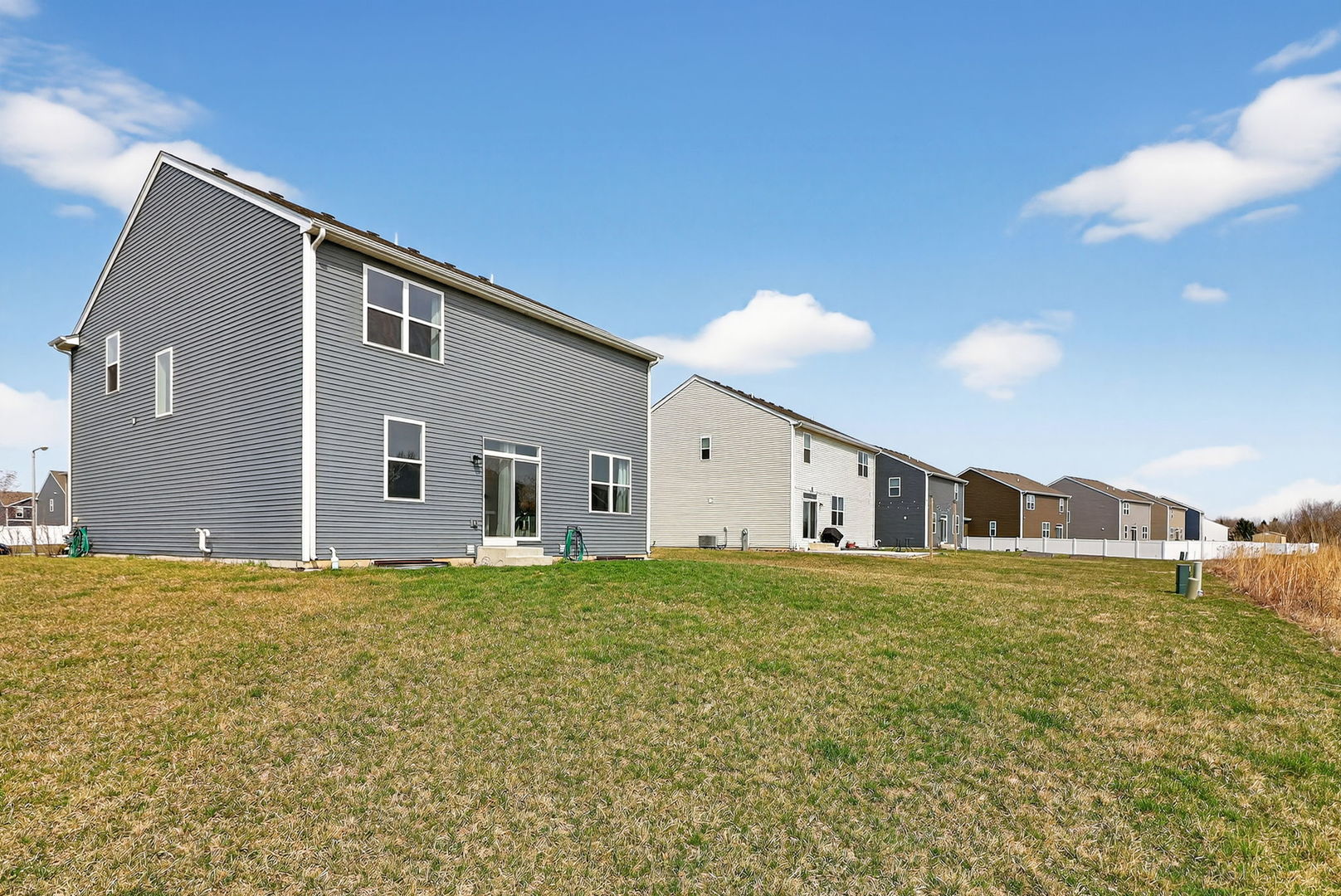 2634 Seeley Street, Yorkville, IL 60560