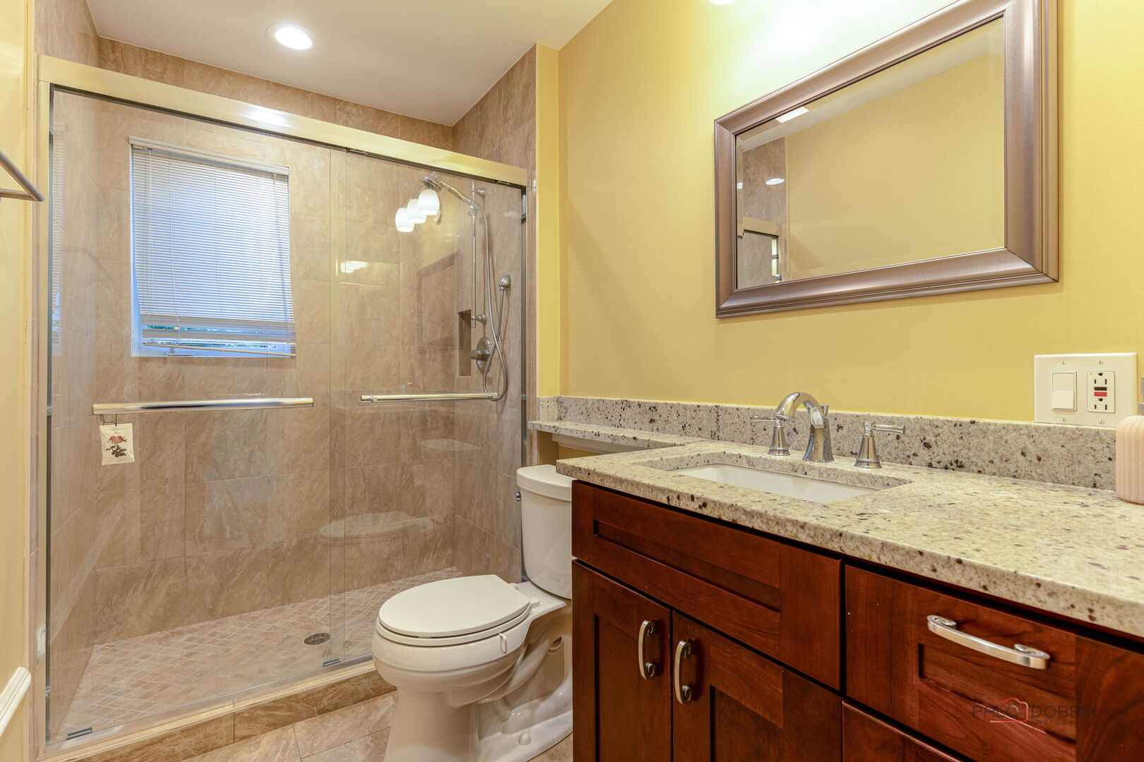 805 Summer Court, Buffalo Grove, IL 60089