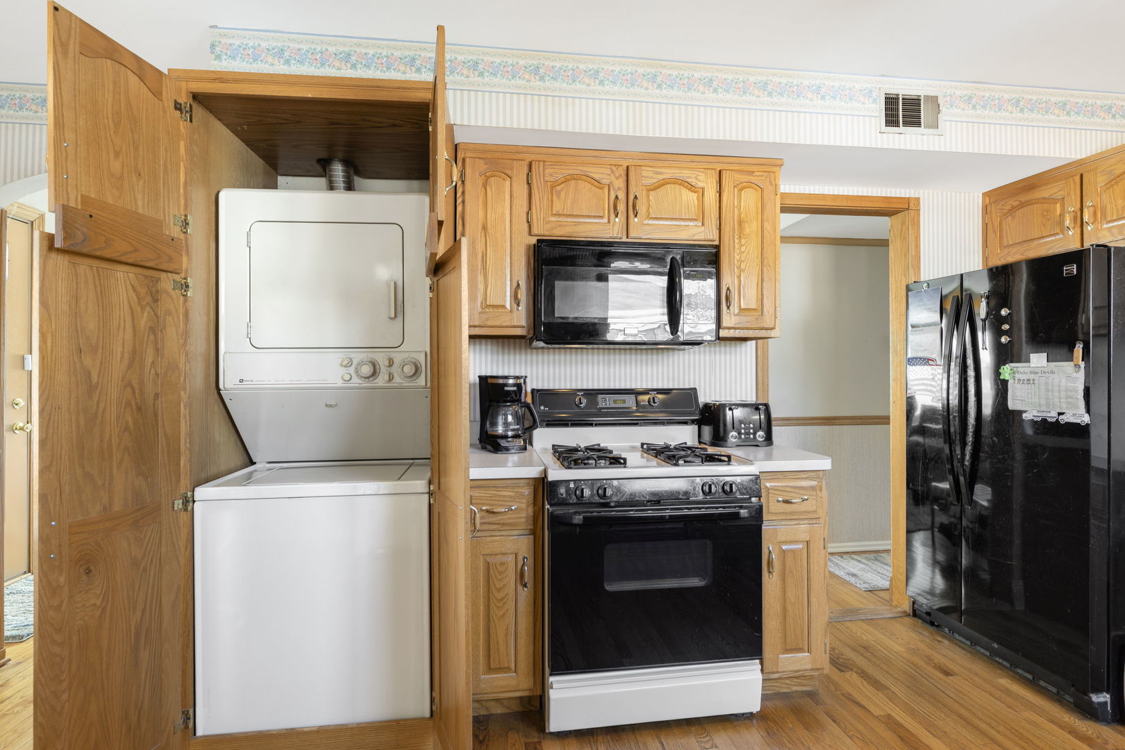 8400 S Knox Avenue, Chicago, IL 60652