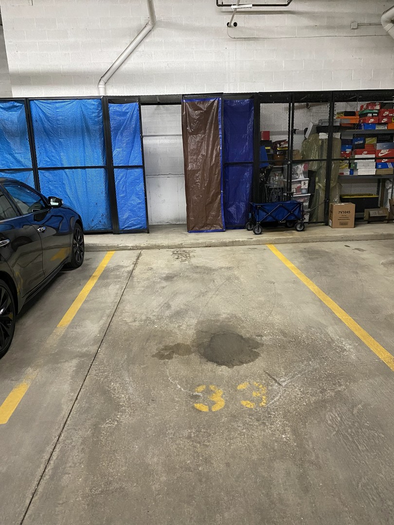 225 Main Street #216, Roselle, IL 60172