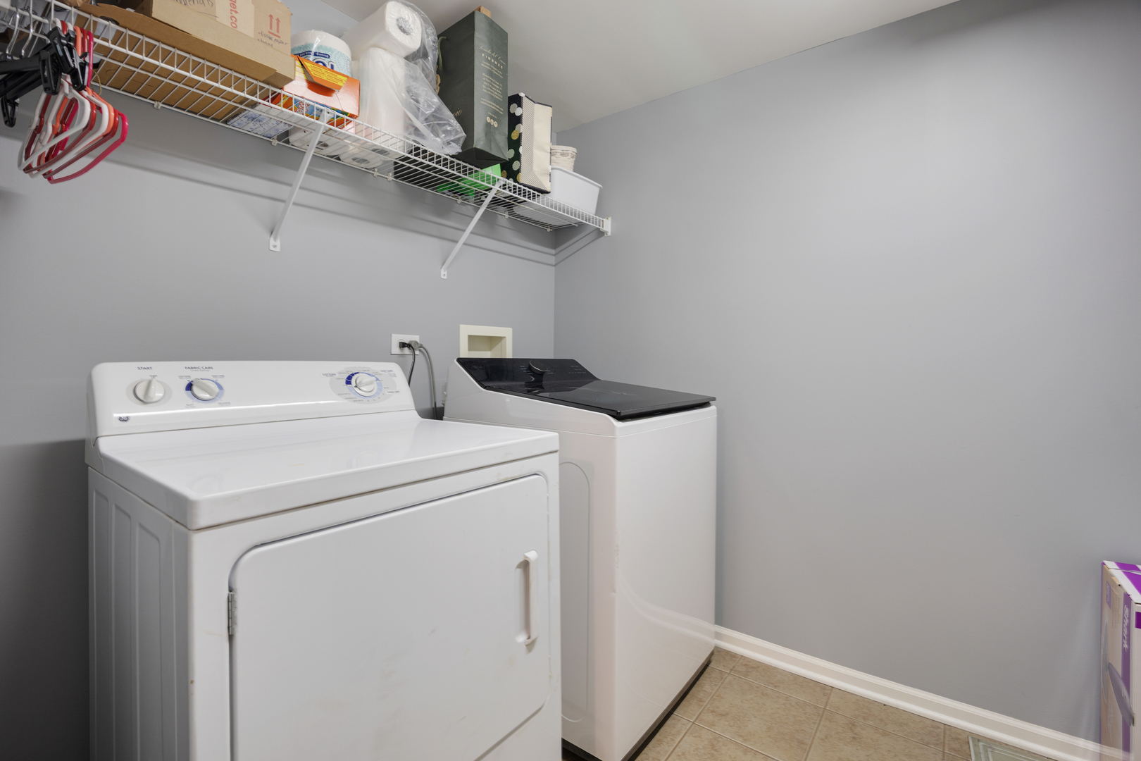 225 Main Street #216, Roselle, IL 60172