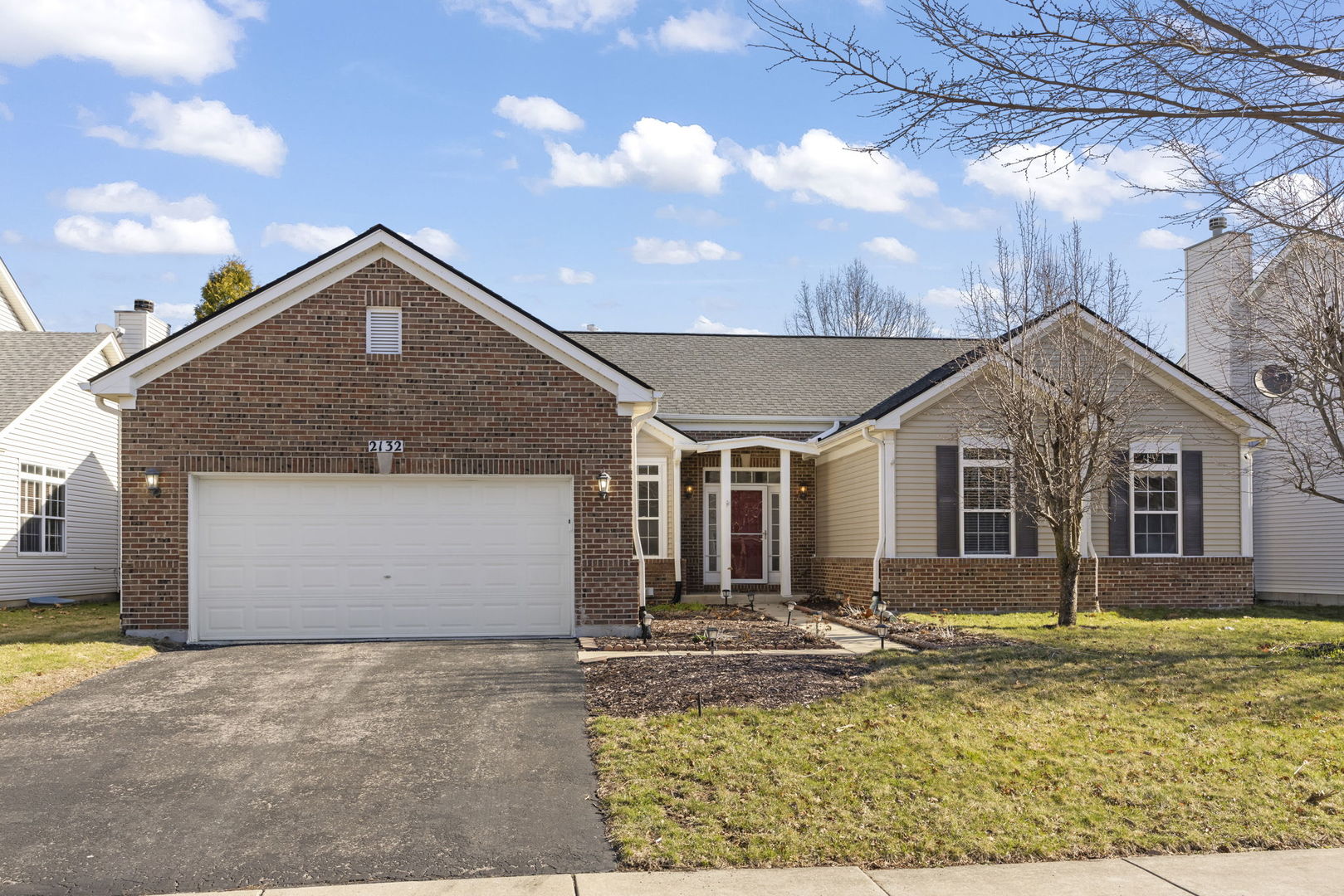 2132 Colonial Street, Aurora, IL 60503