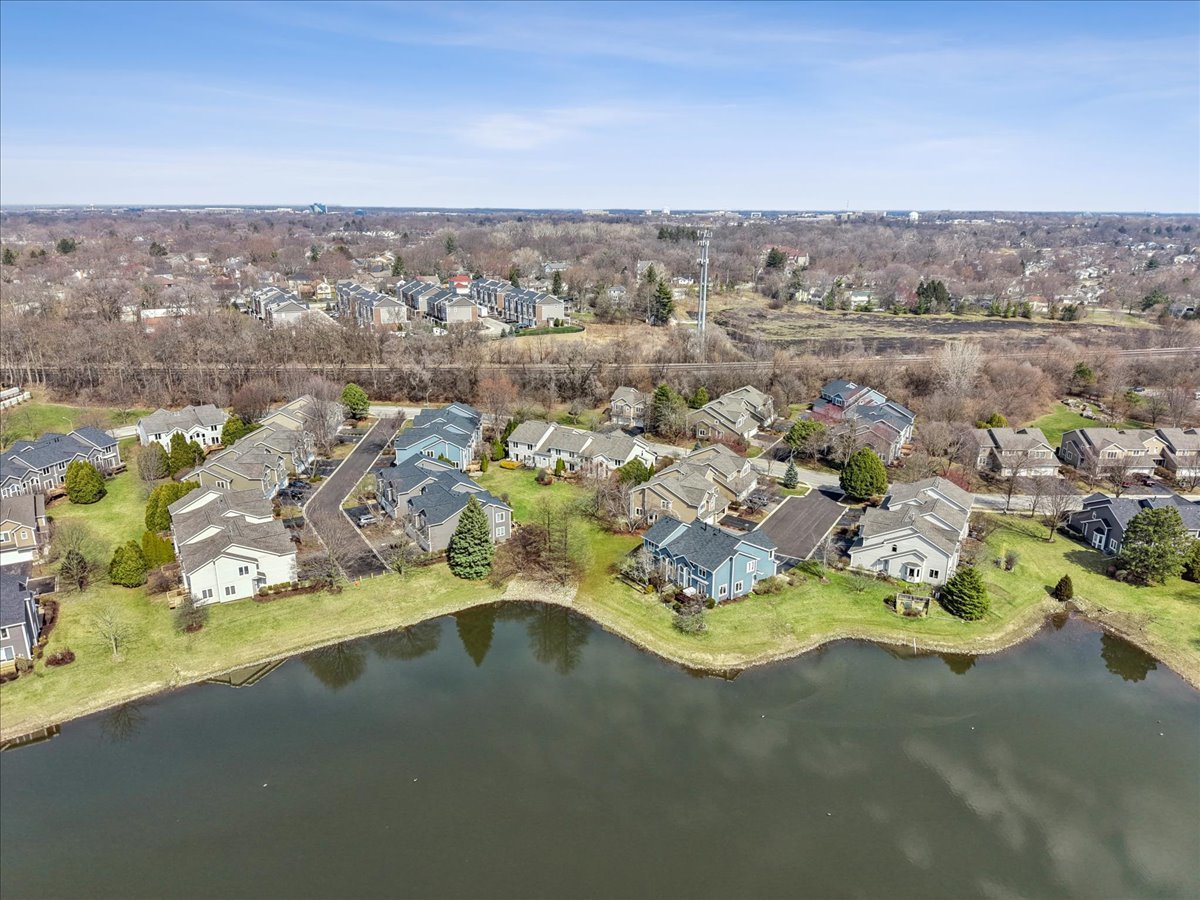 1056 Mattande Lane, Naperville, IL 60540