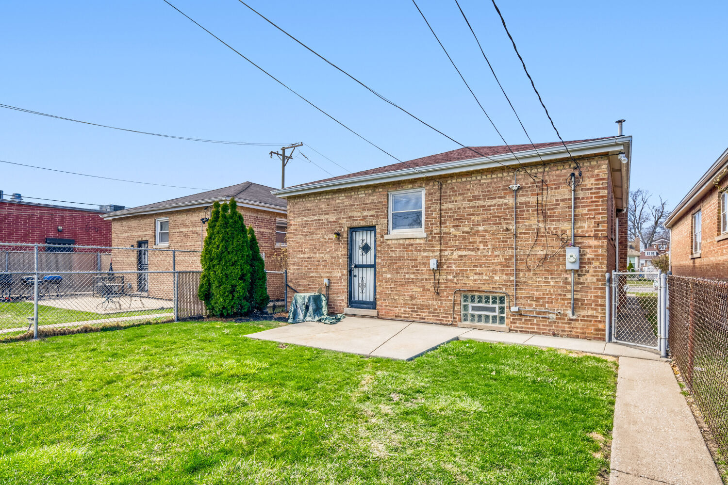 8641 S Jeffery Boulevard, Chicago, IL 60617