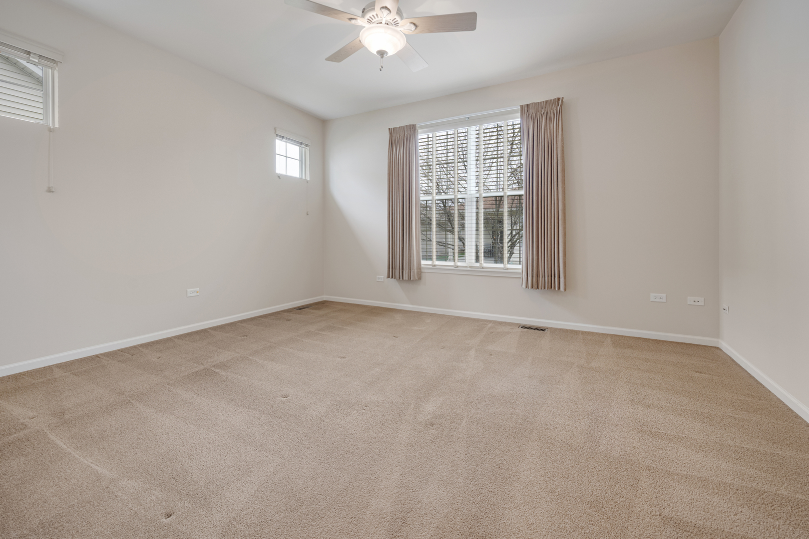 3707 Idlewild Lane, Naperville, IL 60564