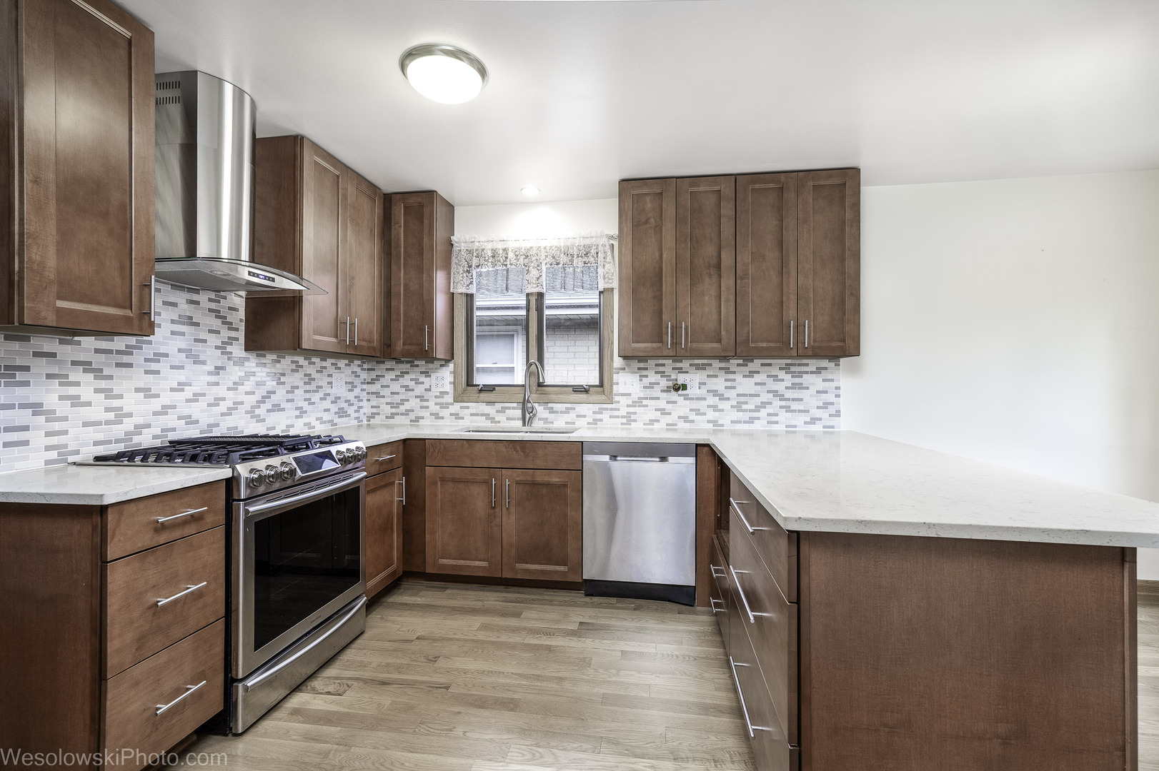 3343 N NORMANDY Avenue, Chicago, IL 60634