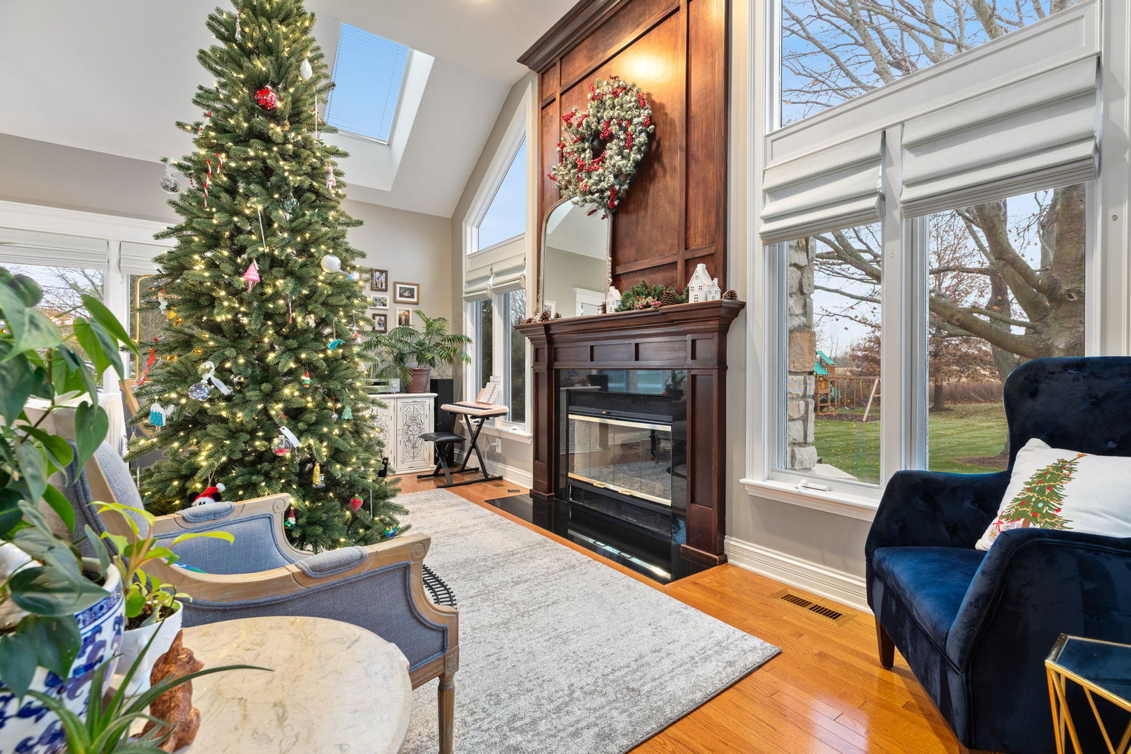 6N680 Somerset Drive, St. Charles, IL 60175